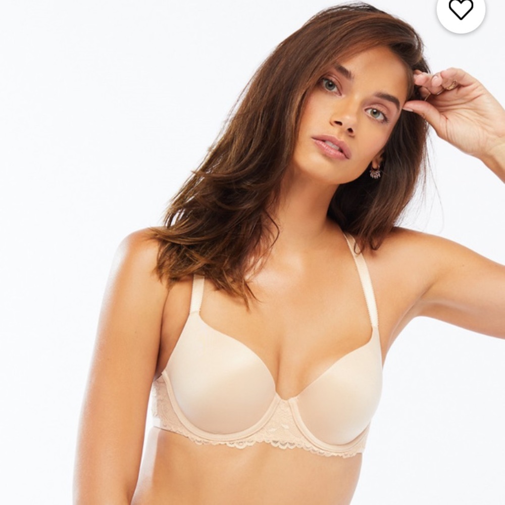 Savage x Fenty bras size 34DD